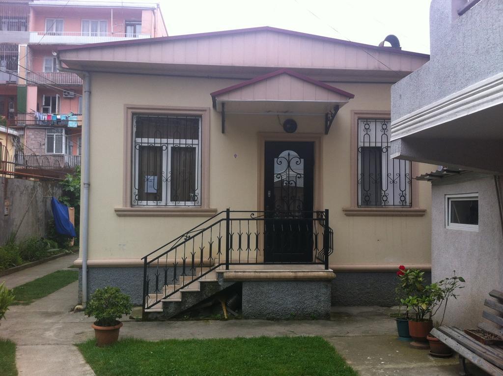 Guest House Kldiashvili Батуми Стая снимка