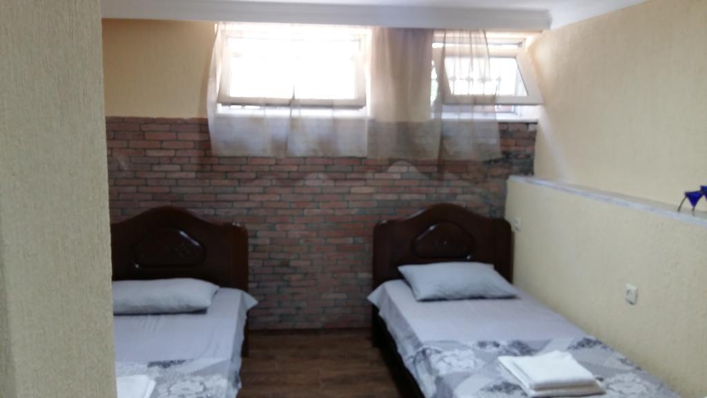 Guest House Kldiashvili Батуми Екстериор снимка