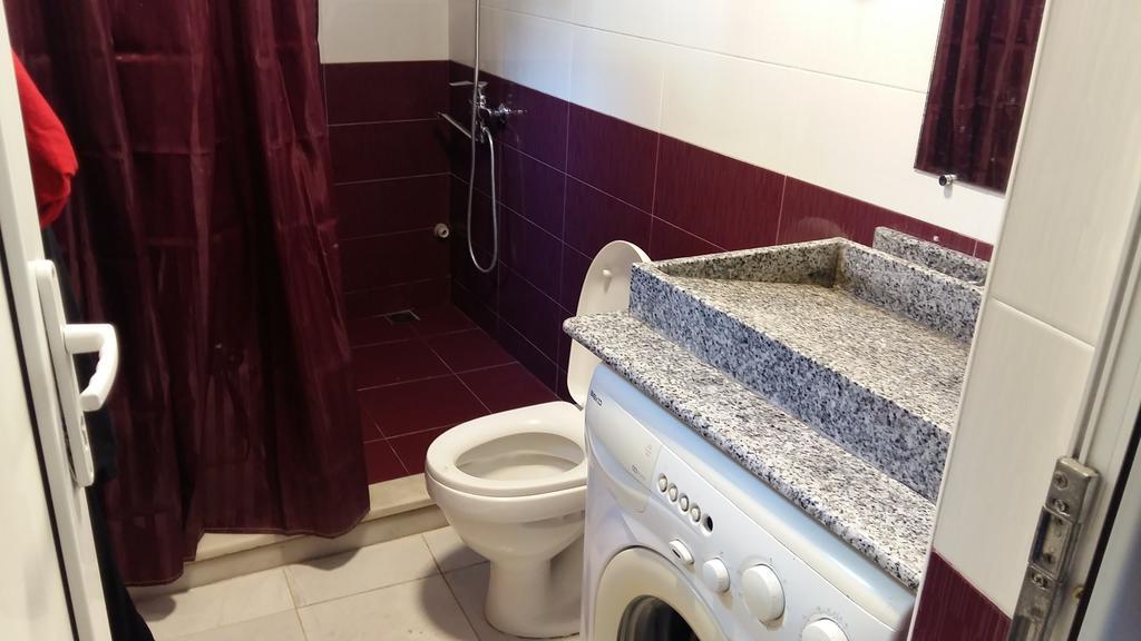 Guest House Kldiashvili Батуми Екстериор снимка