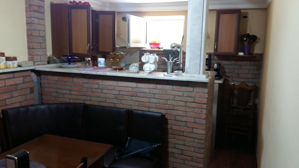 Guest House Kldiashvili Батуми Екстериор снимка